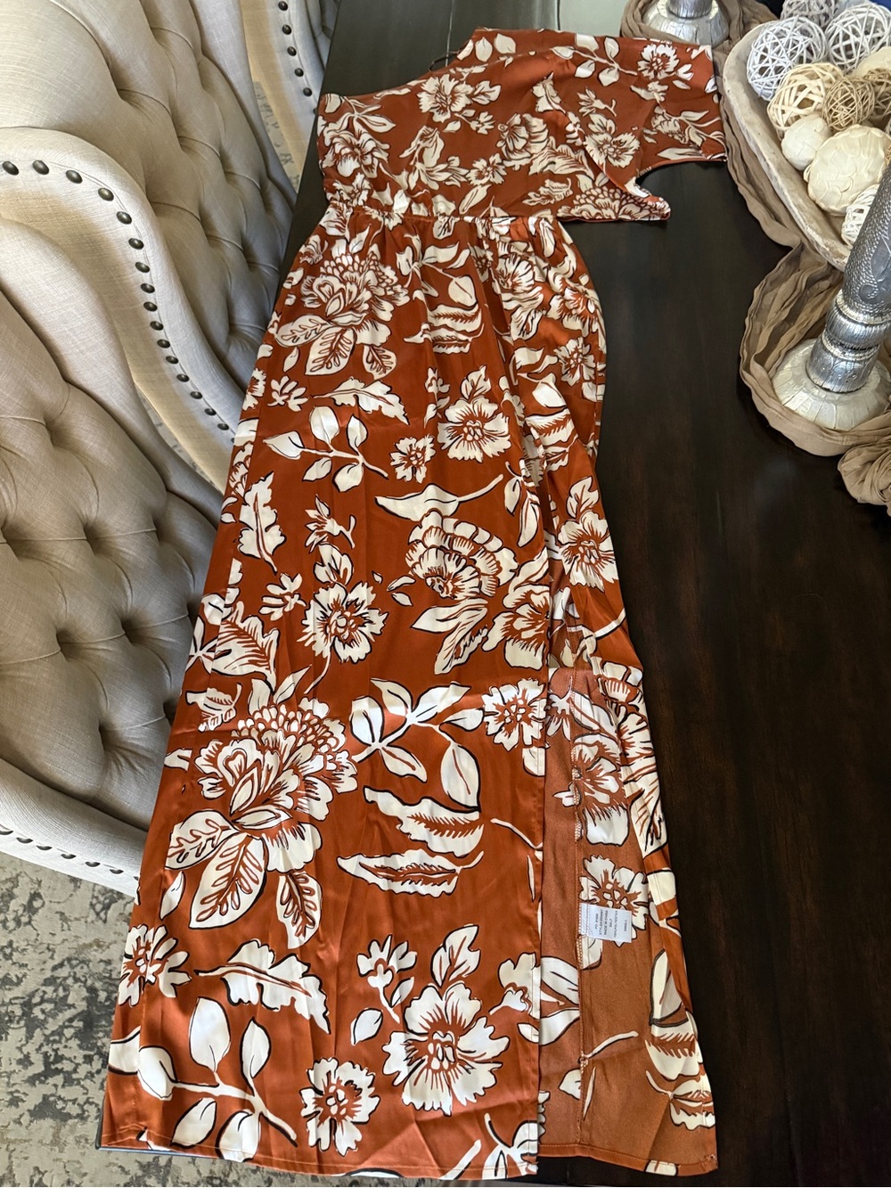 Rust Floral Maxi Dress with Side Slit and Relaxed Fit - Picture 13 of 13